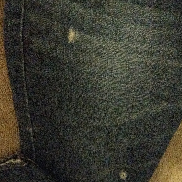 Distressed skinny jeans - Picture 2 of 3